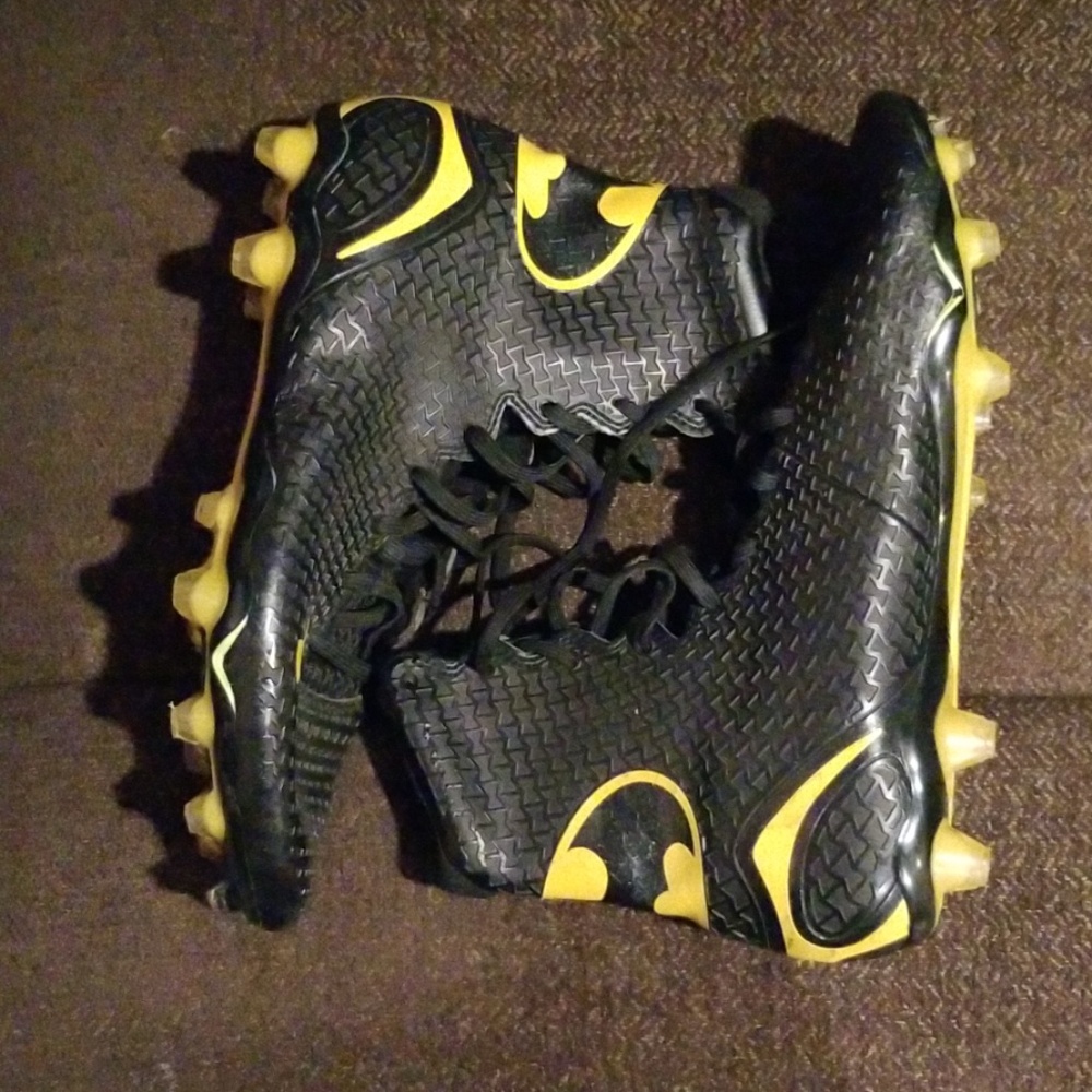 Under Armour Batman cleats
